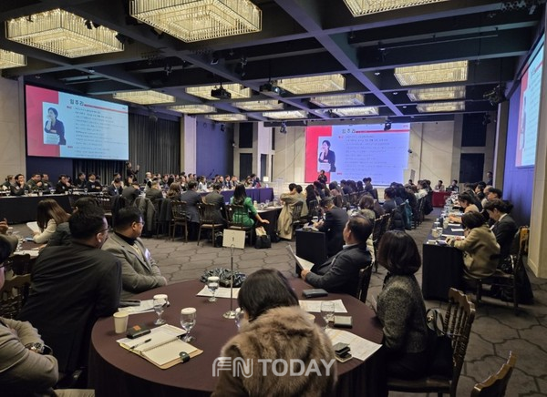 강남 주요기업 경영진 150명 참석, 리더십과 조직 관계 심리 주제로 진행